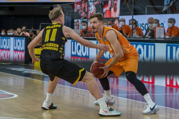 他拥有速度 他拥有速度