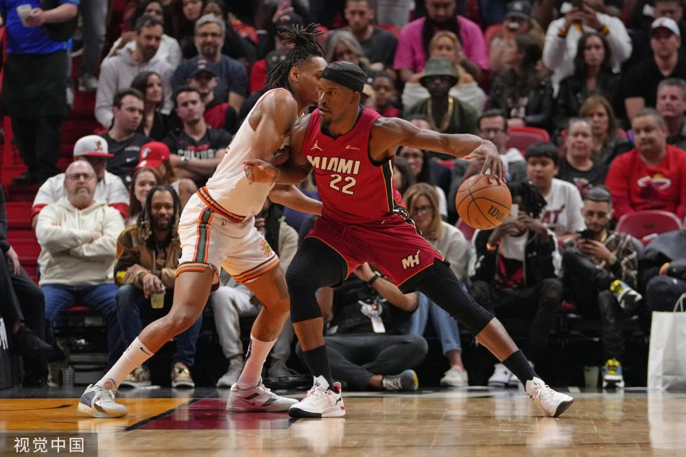 一次是利物 一次是利物