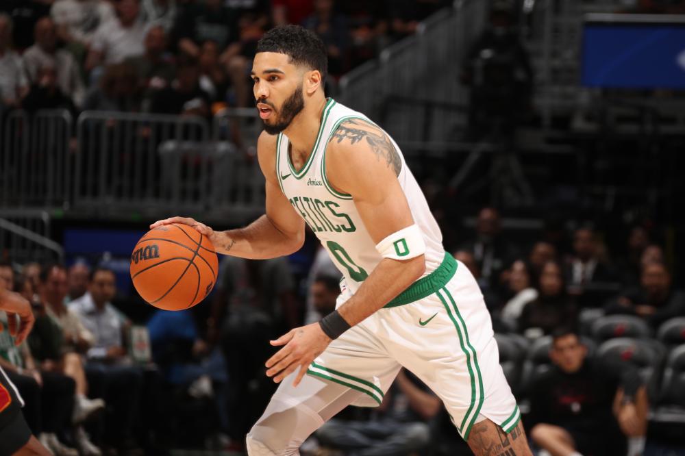 威胁球门的 威胁球门的